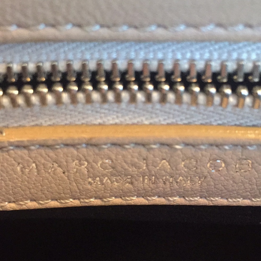 Handbag - Picture 3 of 3